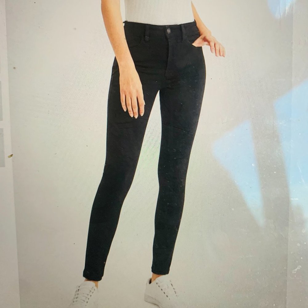American Eagle  Ne(x)t Level High Waisted Jean